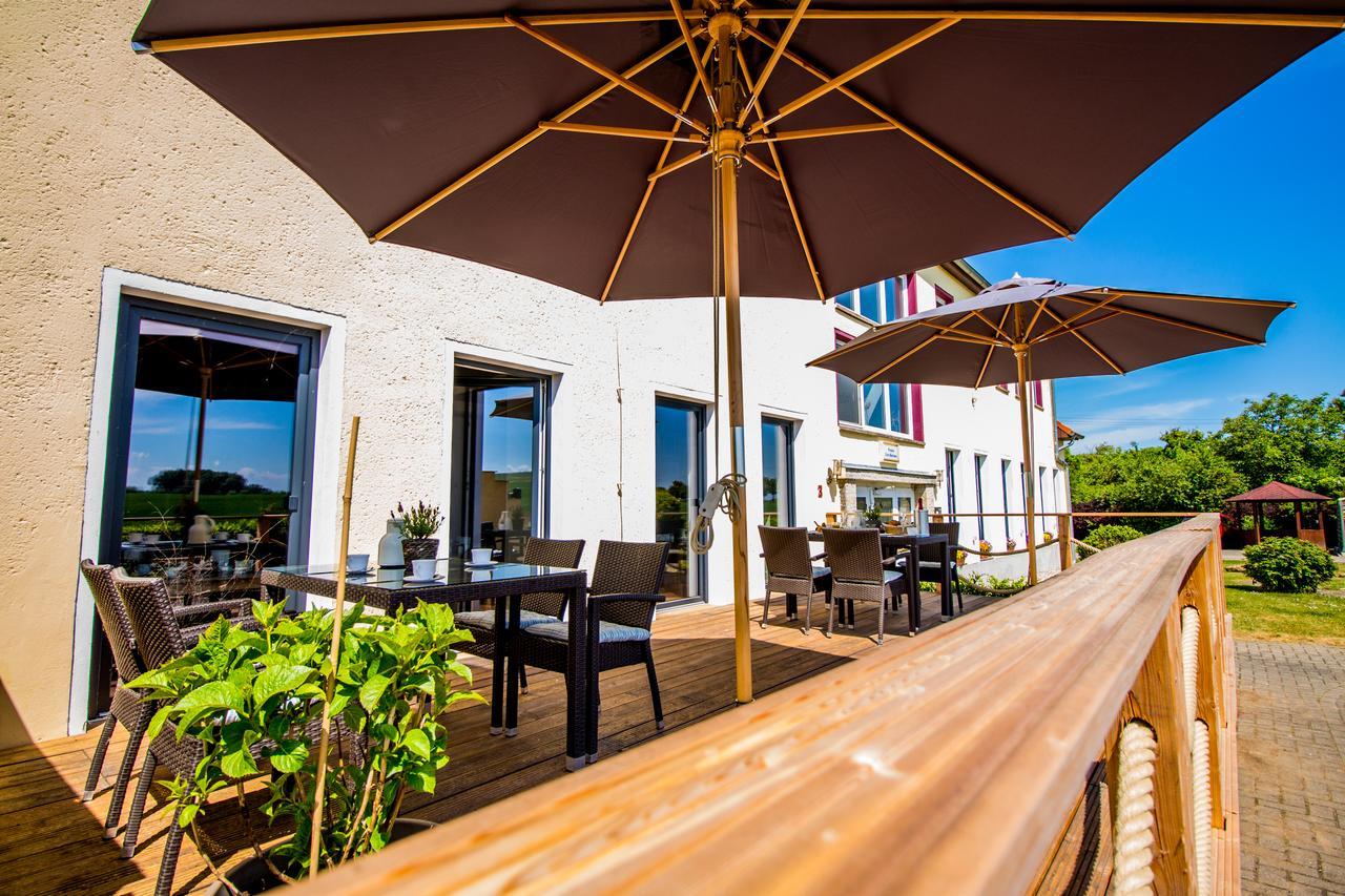 Pension Zum Riedensee Bastorf Екстер'єр фото